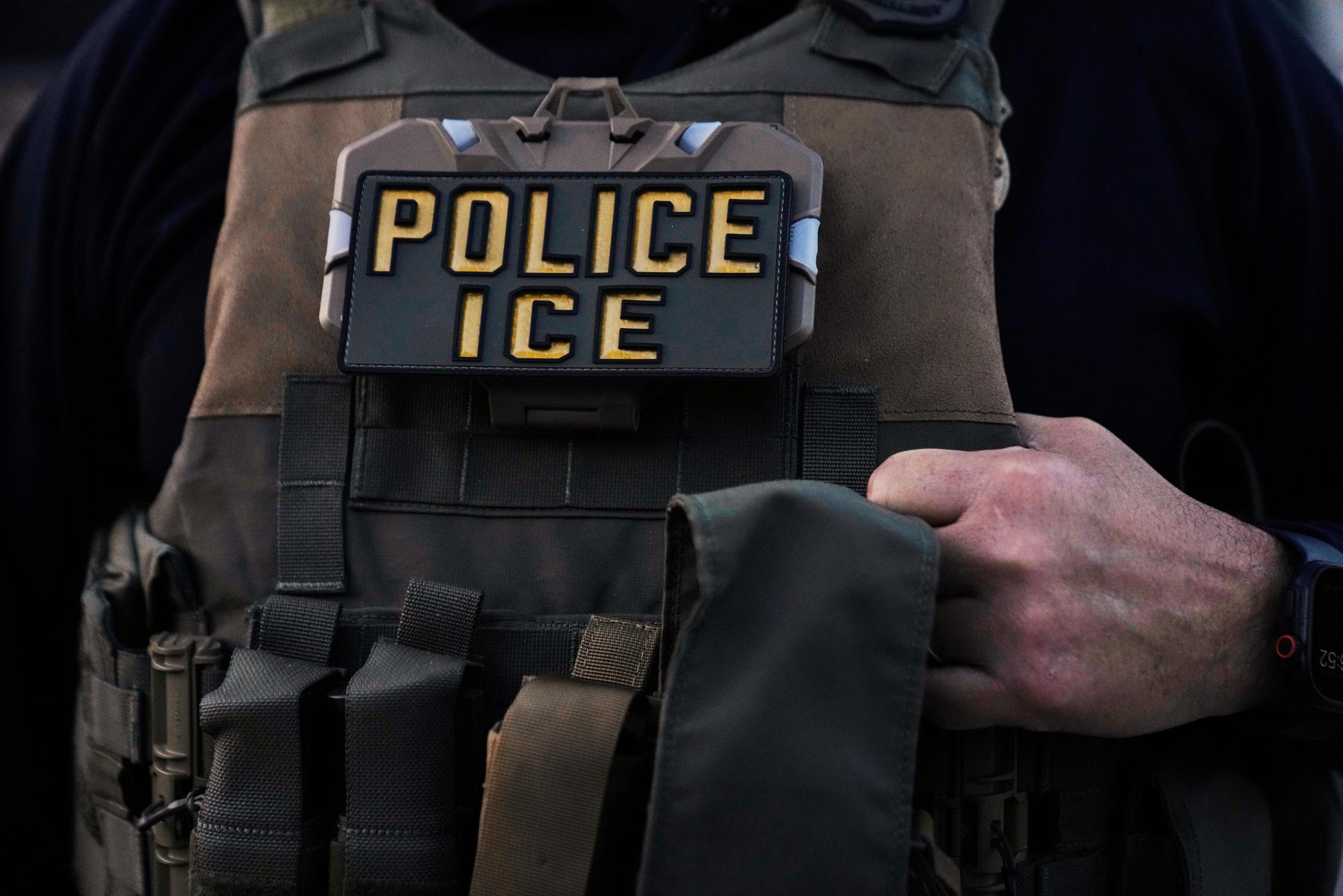 ICE agents detain one person in Santa Cruz County, local watchdog group reports