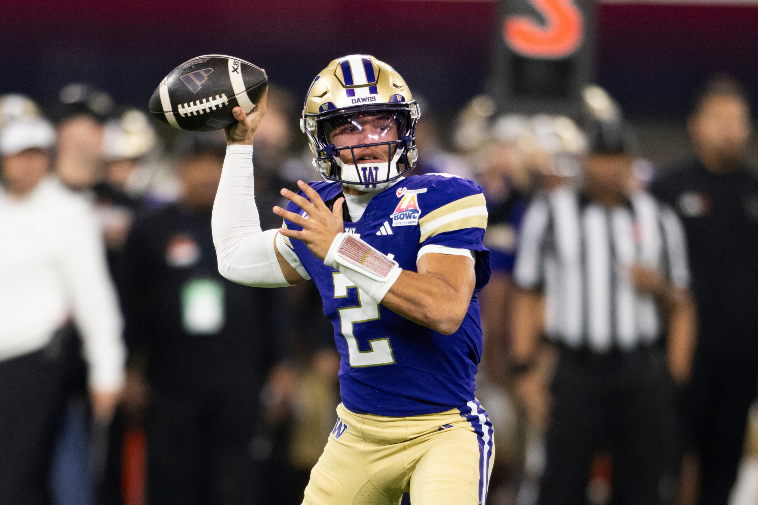 Can Washington Huskies really fight QB Demond Williams Jr.’s transfer decision?