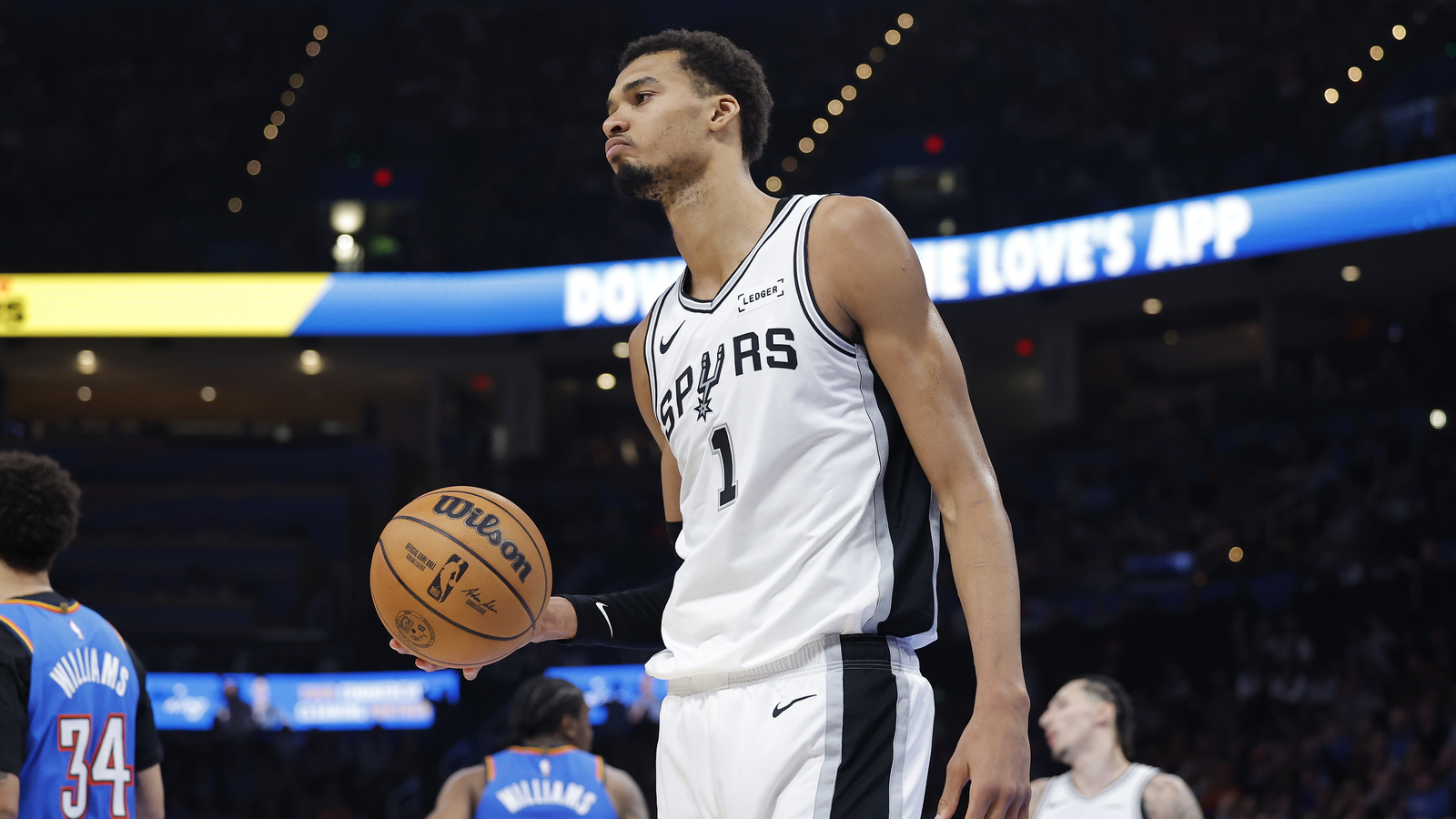 Victor Wembanyama pulled an unsportsmanlike move after loss to Thunder