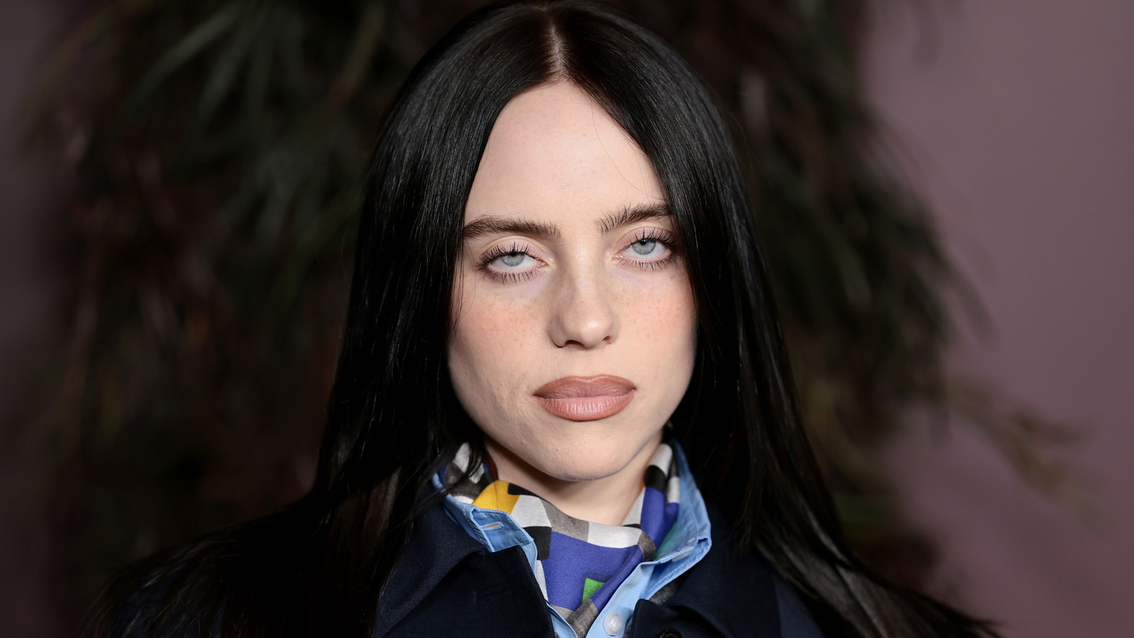 The Costco Staple That’s Billie Eilish’s Go-To For Her Favorite Homemade Cookies