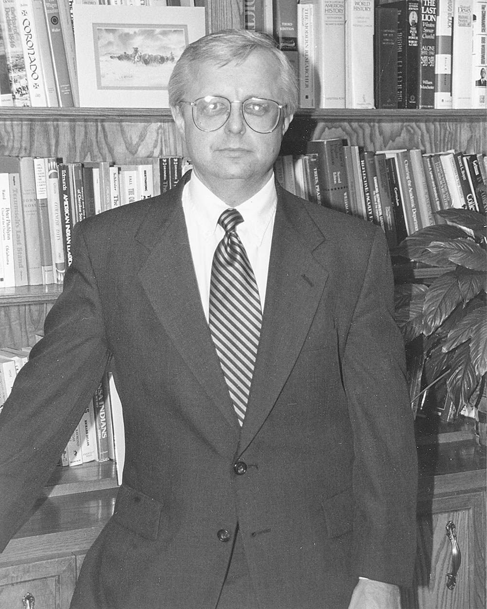 Former Northwestern professor to be inducted into historians hall