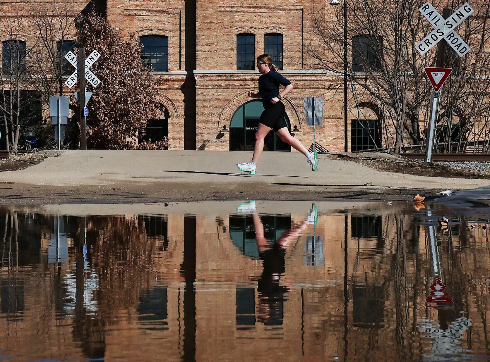 Madison breaks record high temperature Monday
