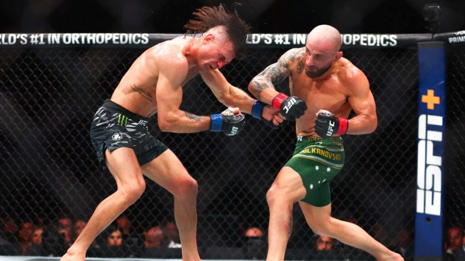 Diego Lopes’ last round against Alexander Volkanovski shows exactly what he can’t let happen at UFC 325