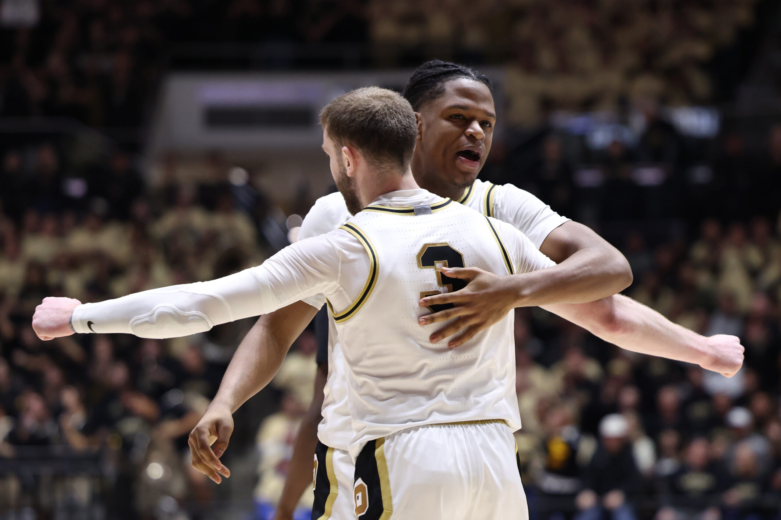 Betr Promo Code NEWSWEEK: Get $210 Bonus For College Basketball Picks