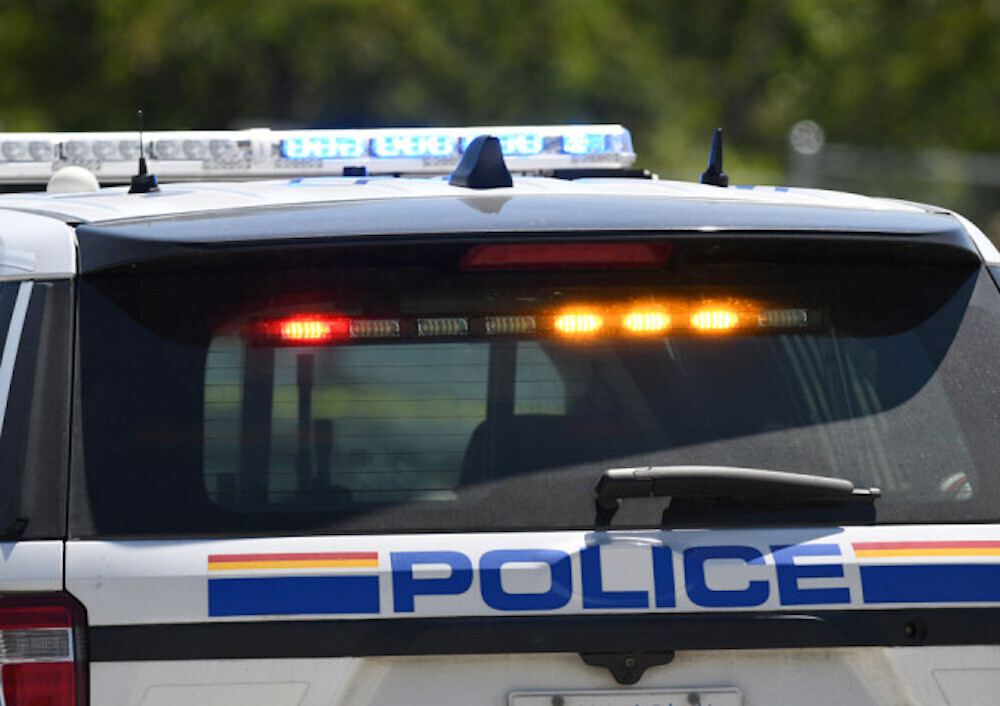 West Kelowna RCMP warn of ‘elaborate and convincing’ police impersonators