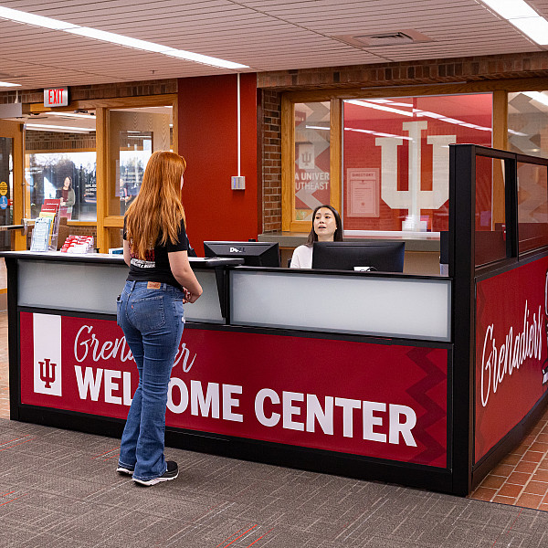 Grenadier Hub Academic Advising Helps Students Take Control of College Career