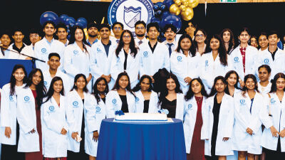 Med students from St. Martinus to graduate in Farmington Hills