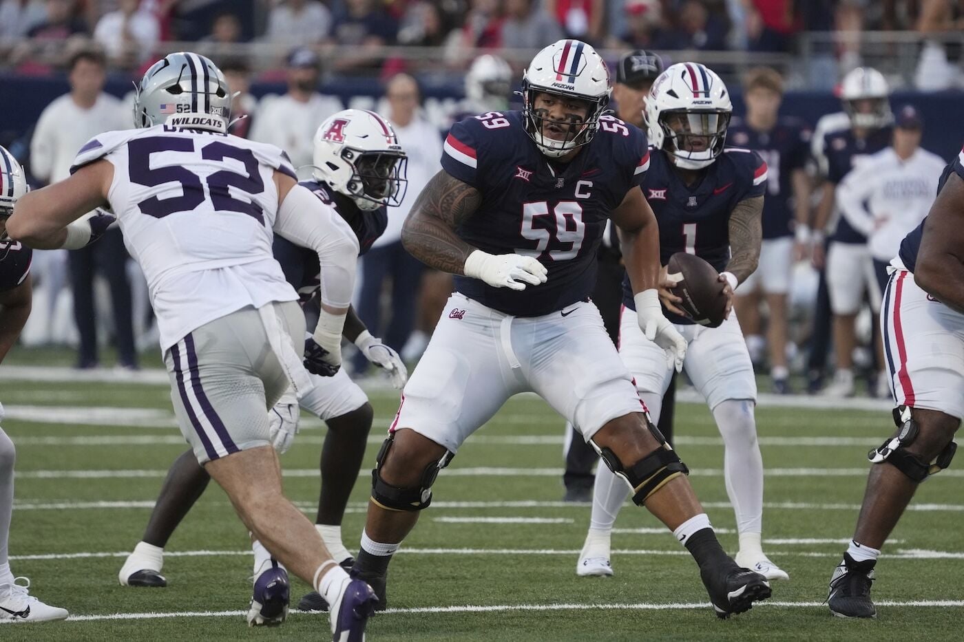 Rhino Tapa’atoutai ‘a better fit at guard’ on Arizona’s offensive line