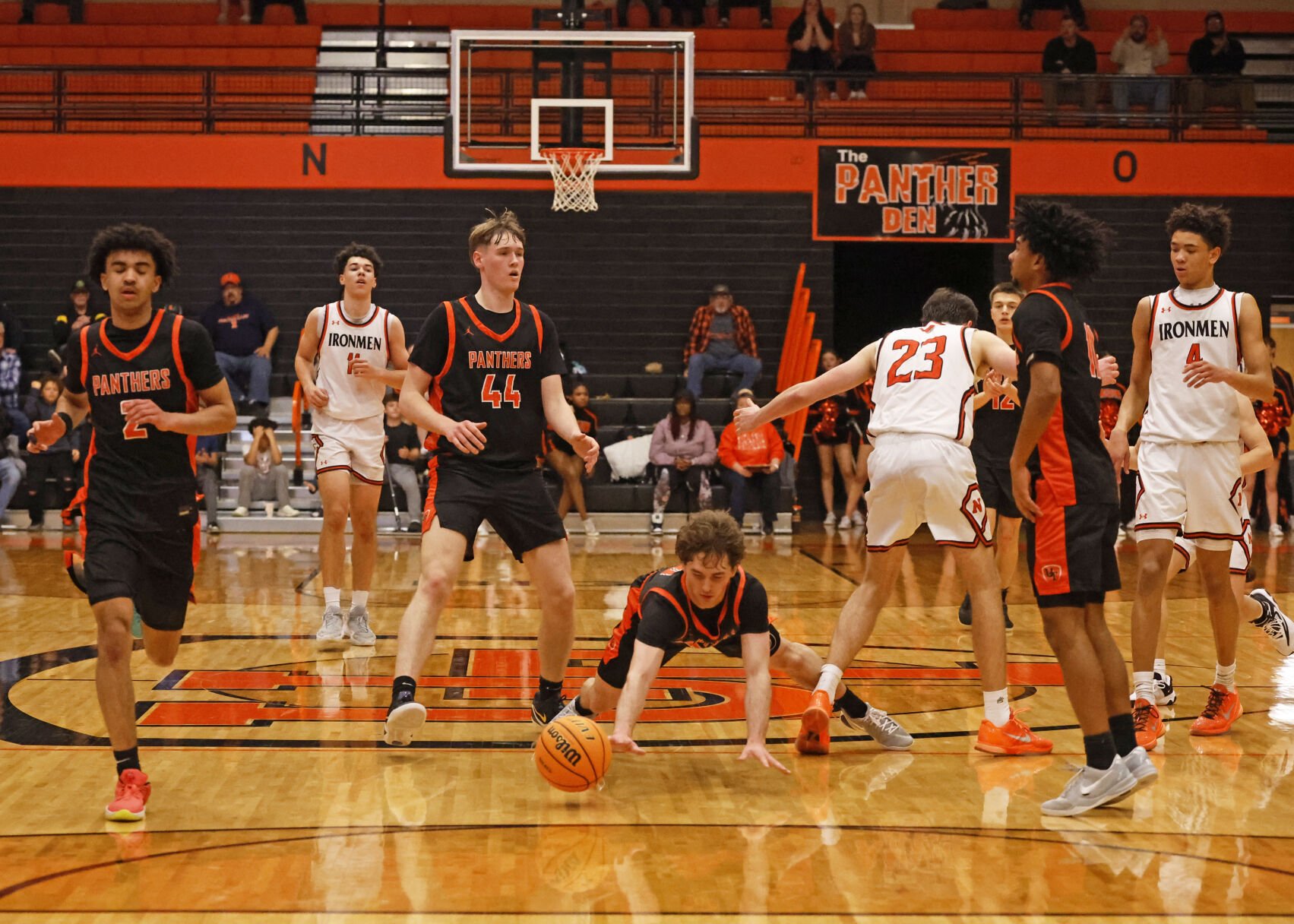 United Township Panthers run out of magic in regional final loss to Ironmen