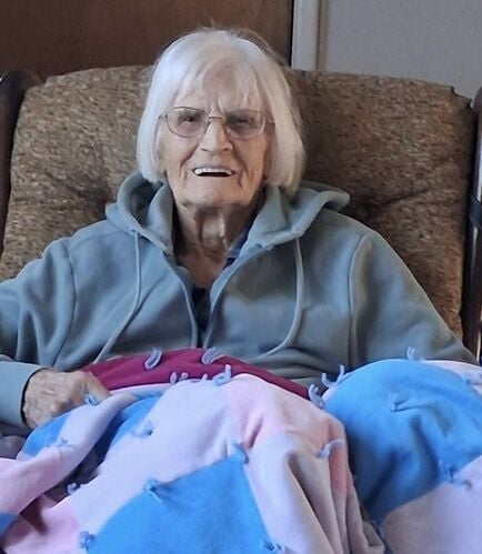 Julia Flora Lundin Janson