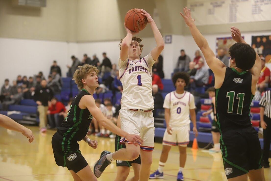 Jaguars Fall to Hutchinson Central Christian, End Season in Sub-State Championship