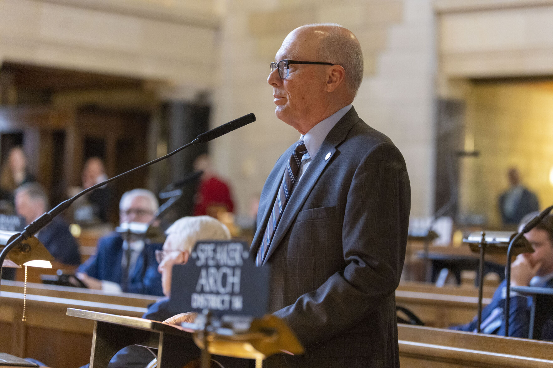Arch says ‘time is not our friend’ as Nebraska legislative session nears end