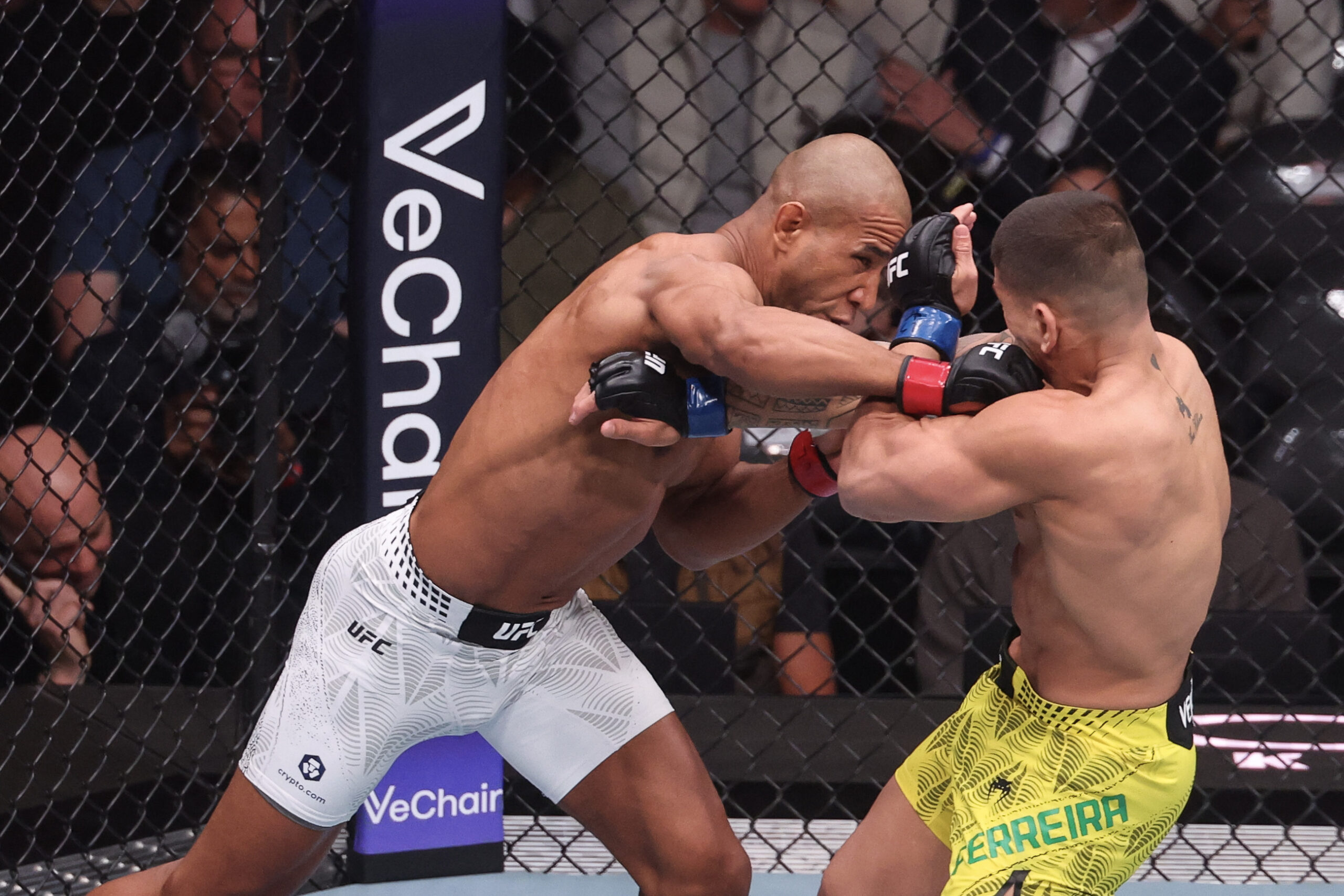 UFC 326 gets sizable boost from simulcast on CBS that peaked with over 3 million viewers