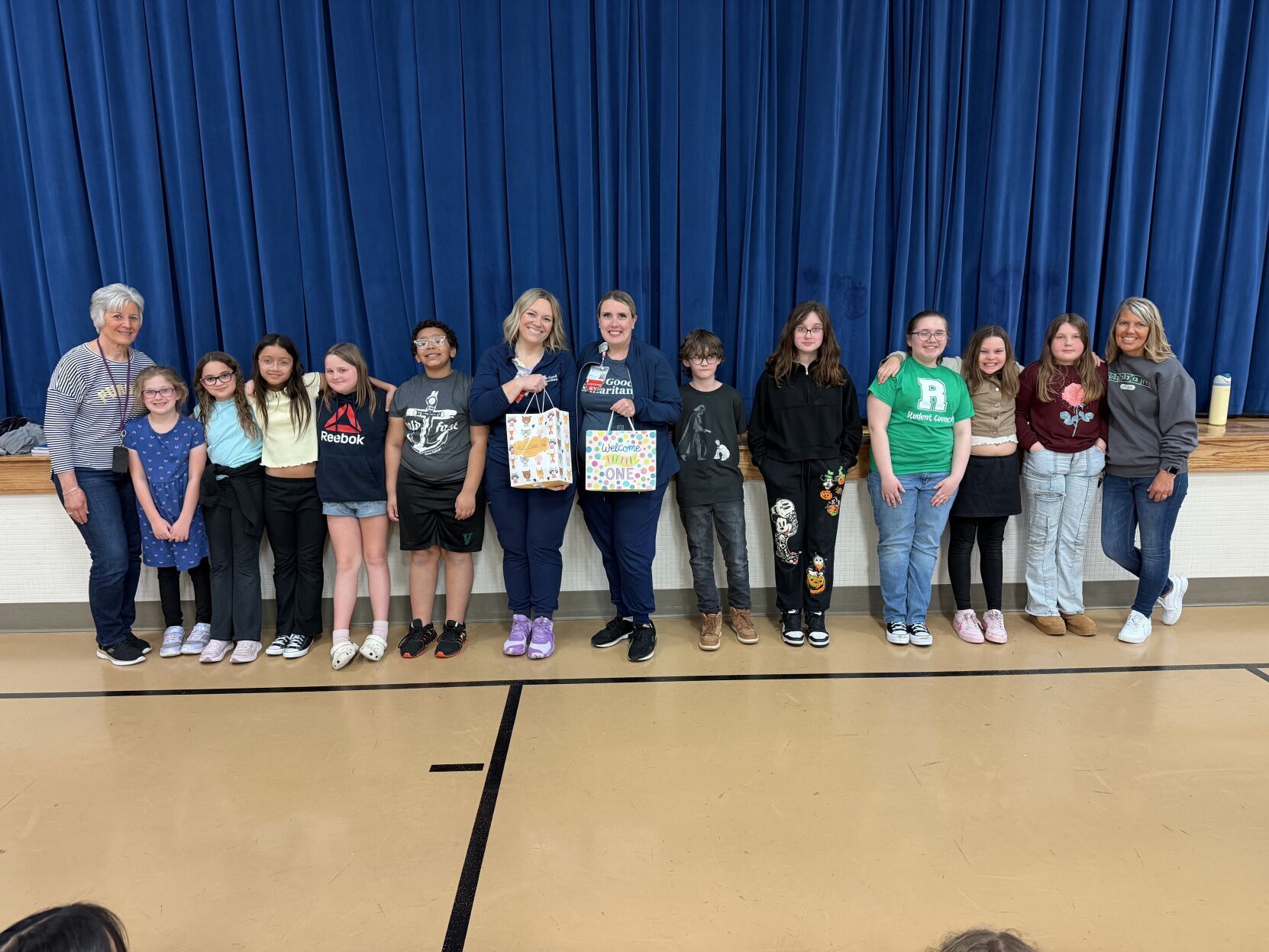 Riley Elementary Student Council gives back to the community