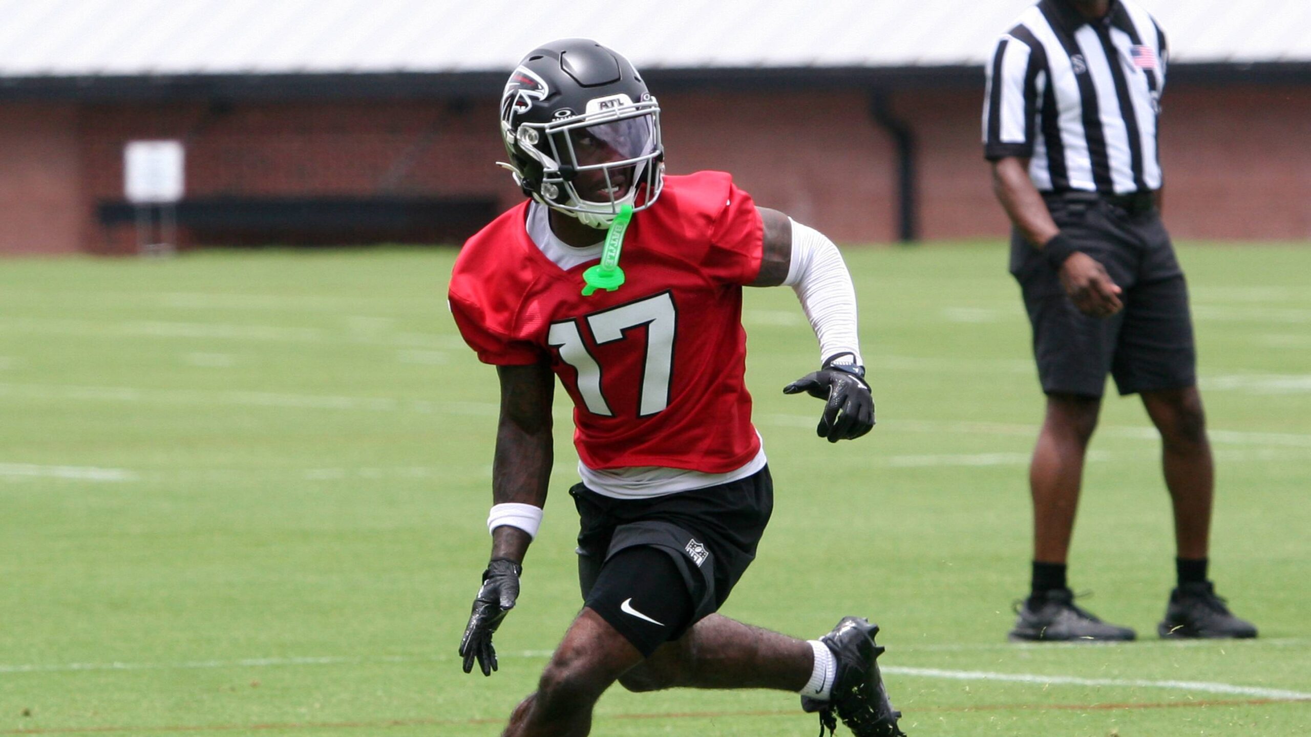 The Atlanta Falcons drafted former Georgia Bulldogs wide receiver Zachariah Branch in the third round of the 2026 NFL Draft.