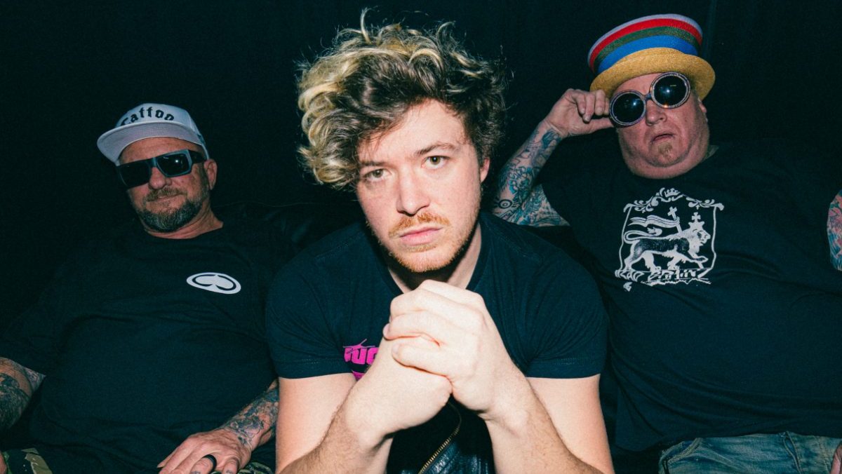 Watch Sublime Perform Their New Single in a Taco Bell Parking Lot