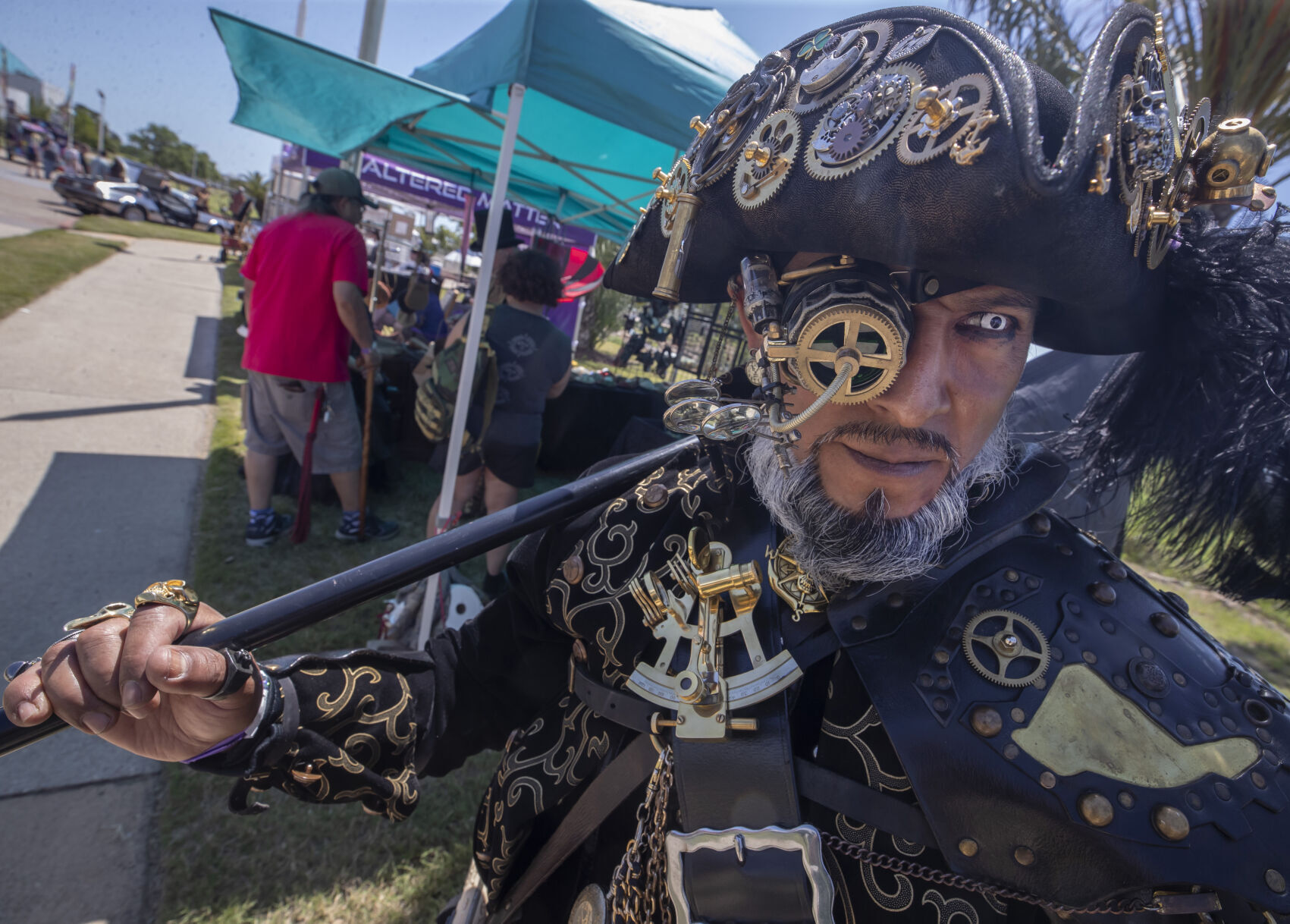 Hot ticket: From bathing beauties to brass goggles, Galveston celebrates its retro side