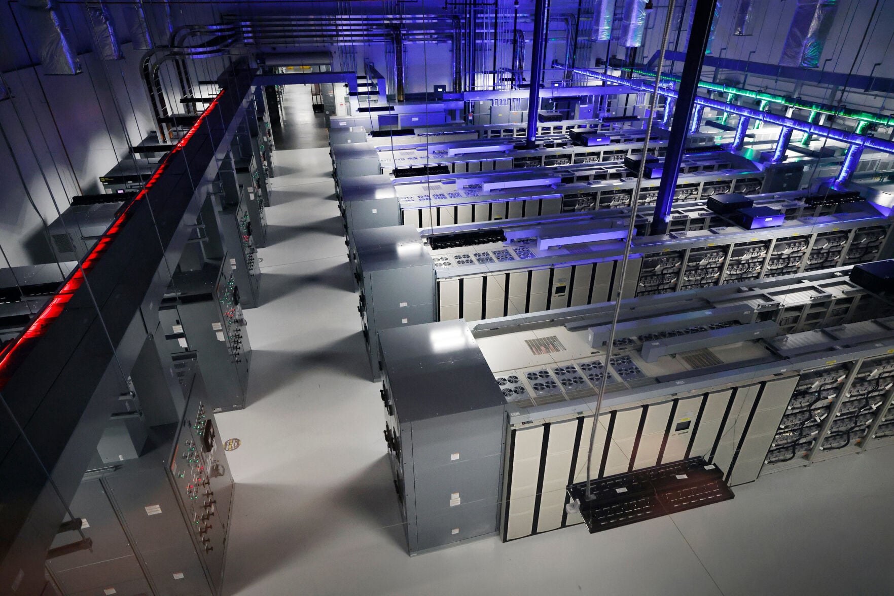 Mark Gongloff: Data centers are stewing in their own pollution