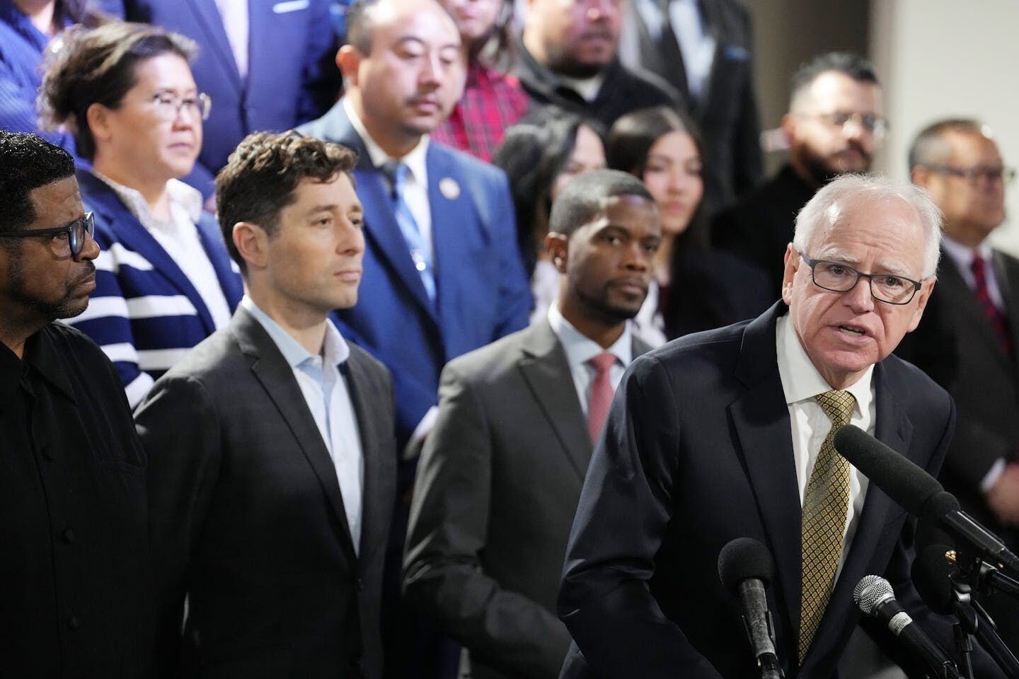 Federal judge rejects subpoenas of Walz, Ellison, Frey and others