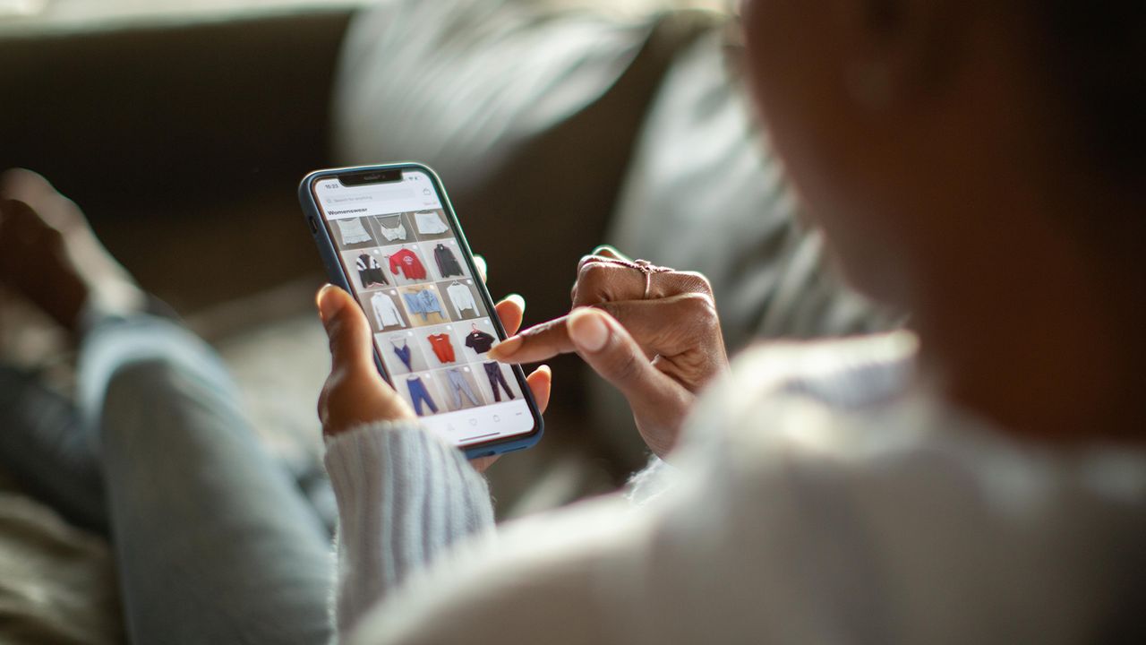 I used ChatGPT to shop online — here’s what I learned the hard way about spotting fake stores