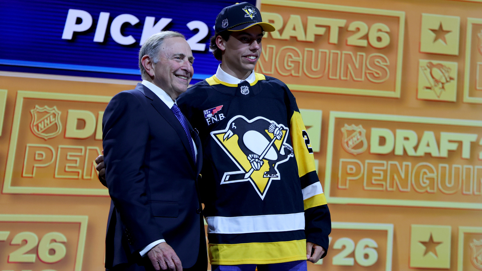 Penguins select Liam Ruck No. 22 overall in 2026 NHL Draft