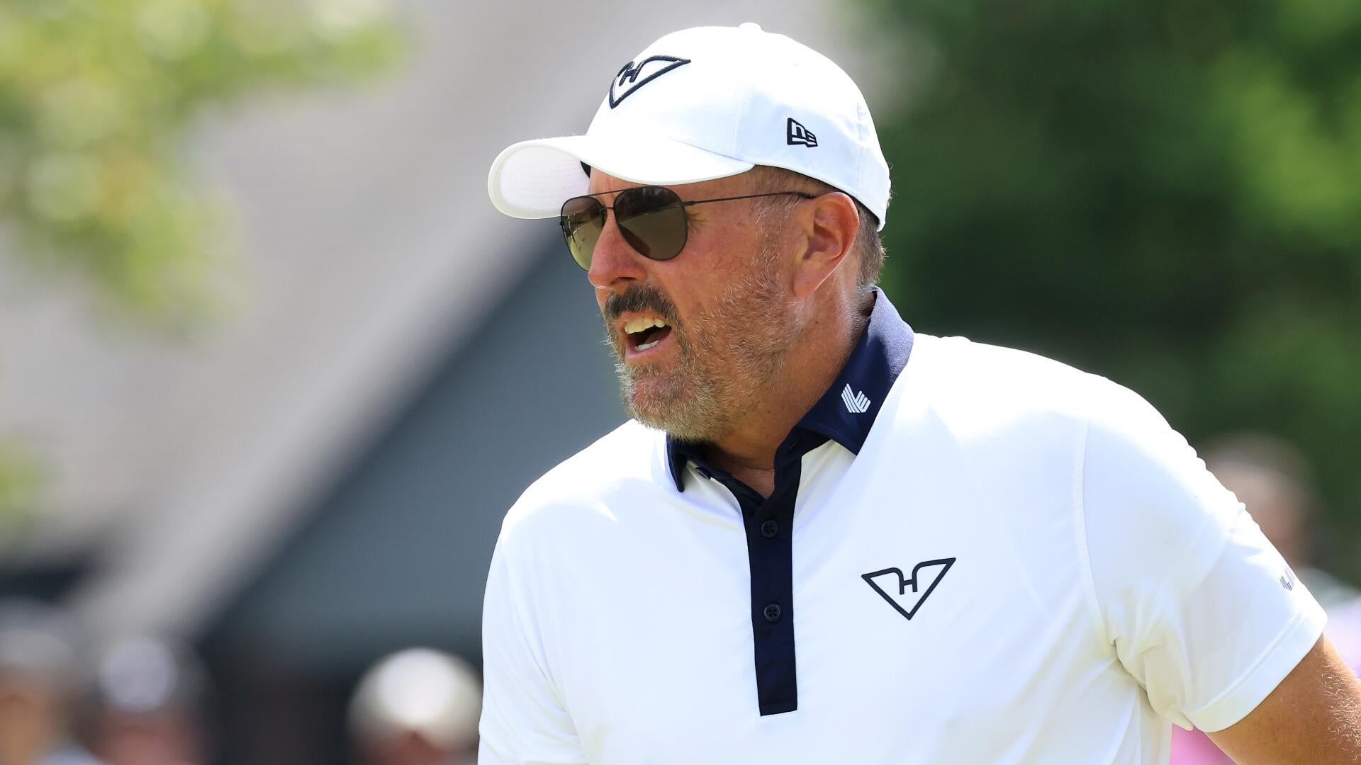 Ex-wife of Pat Perez accuses Phil Mickelson of lewd behavior, including propositioning her for sex in 2015