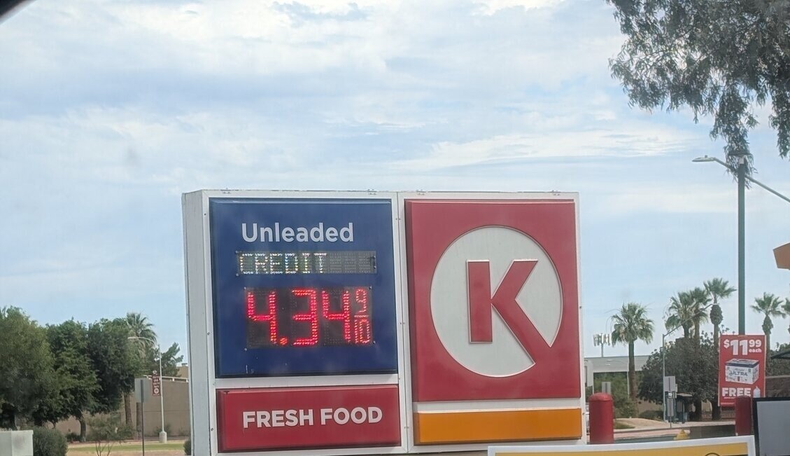 Gas prices in Sun City West