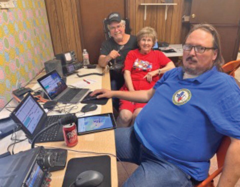 Tyler County ham radio operators circle USA