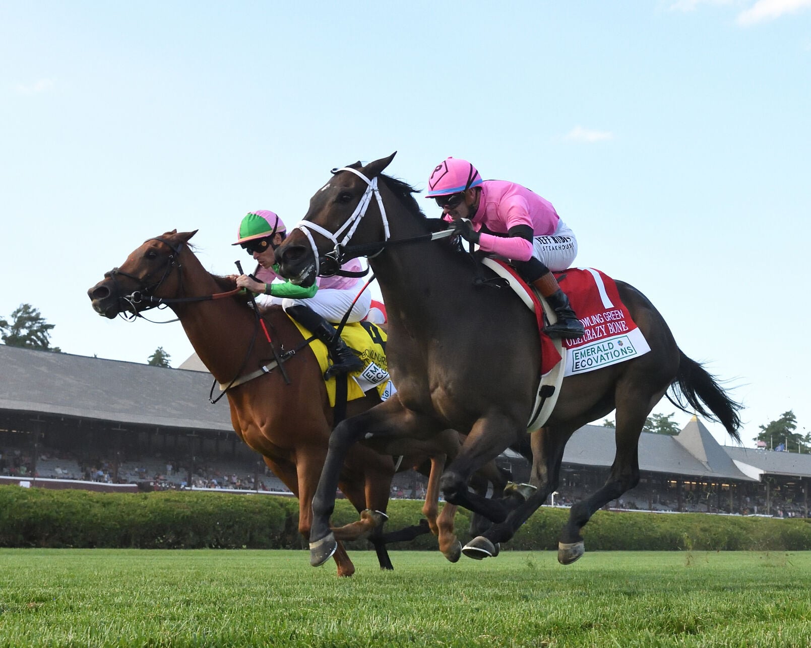 Ole Crazy Bone wins Bowling Green by a nose