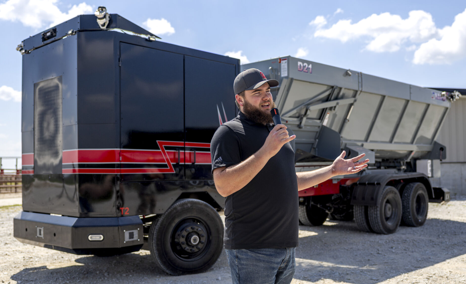 UNL research farm testing autonomous feeding vehicles for cattle