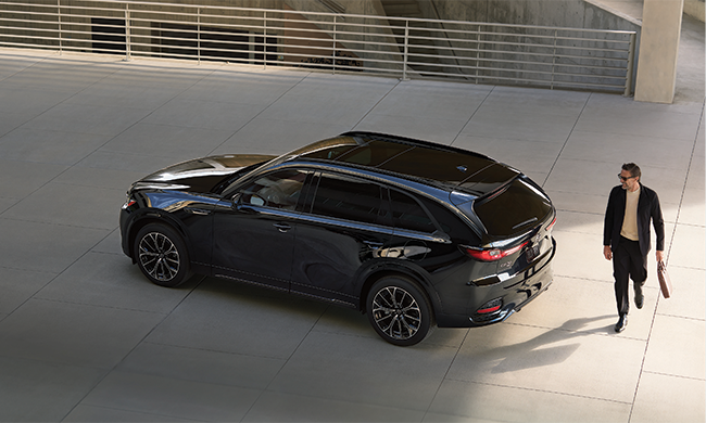 The Luxury Letdown: Why Features Alone Don’t Deliver the Full Car-Buying Experience