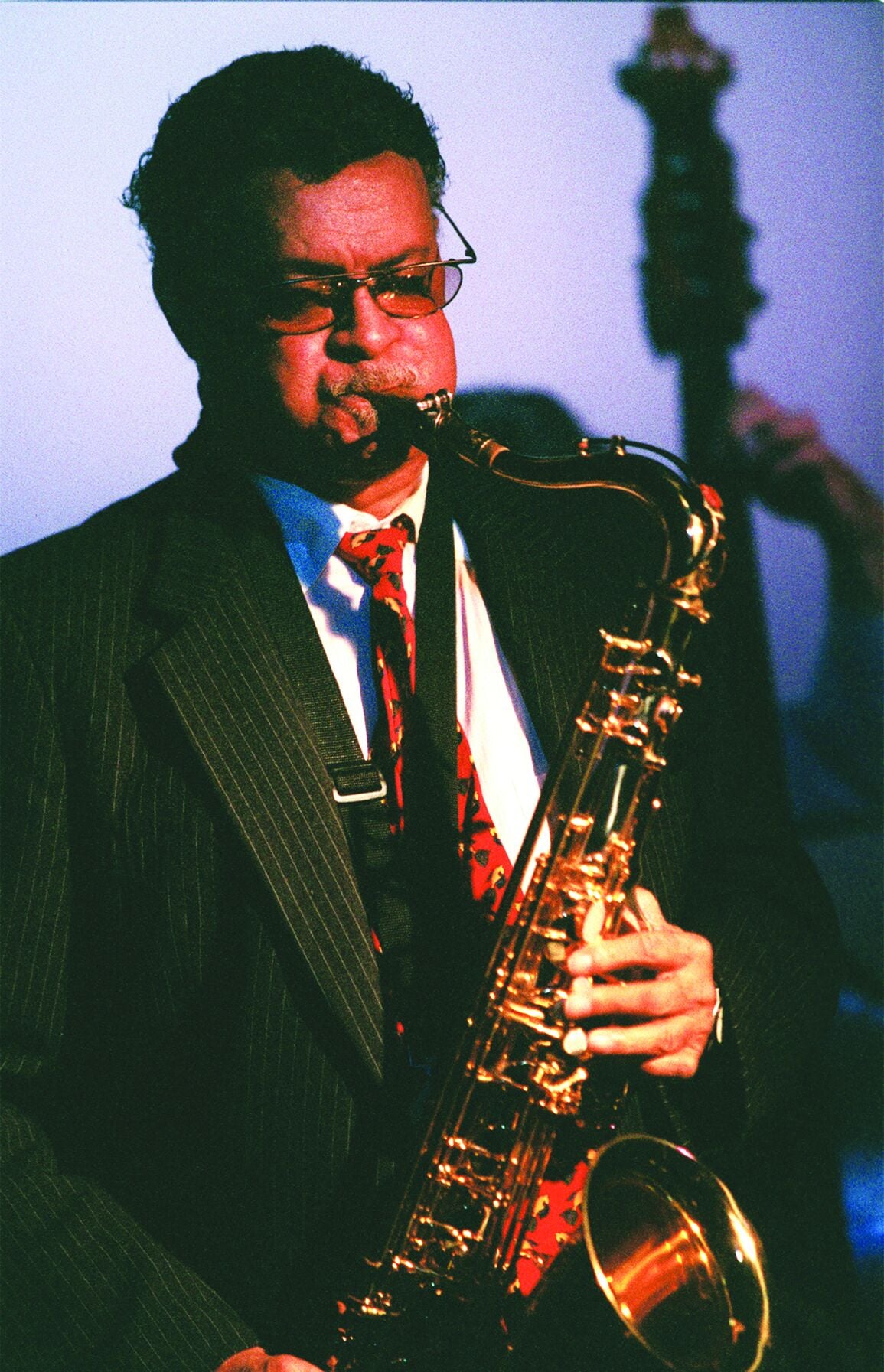 Plas Johnson, jazz artist and ‘Pink Panther’ saxophonist, dies