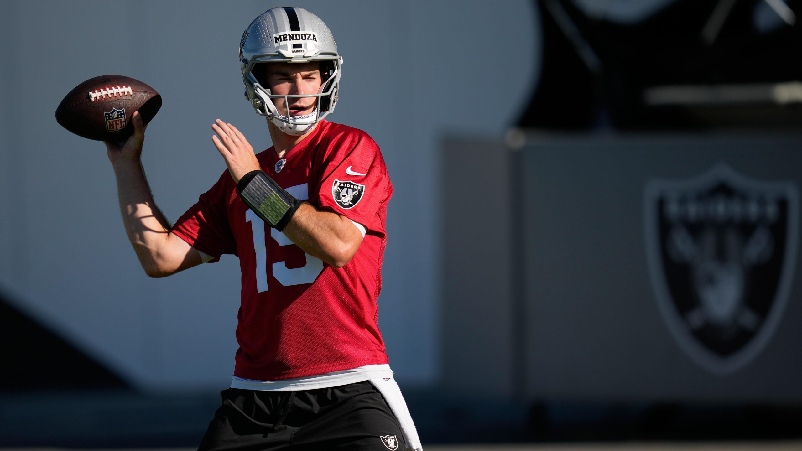 Outlook for Each 2026 NFL 1st-Round Pick Heading into Training Camp