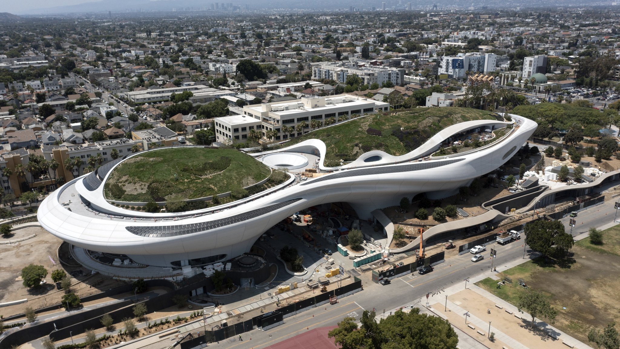 Lucas Museum of Narrative Art Offers Free Admission to Neighboring Residents Ahead of Opening