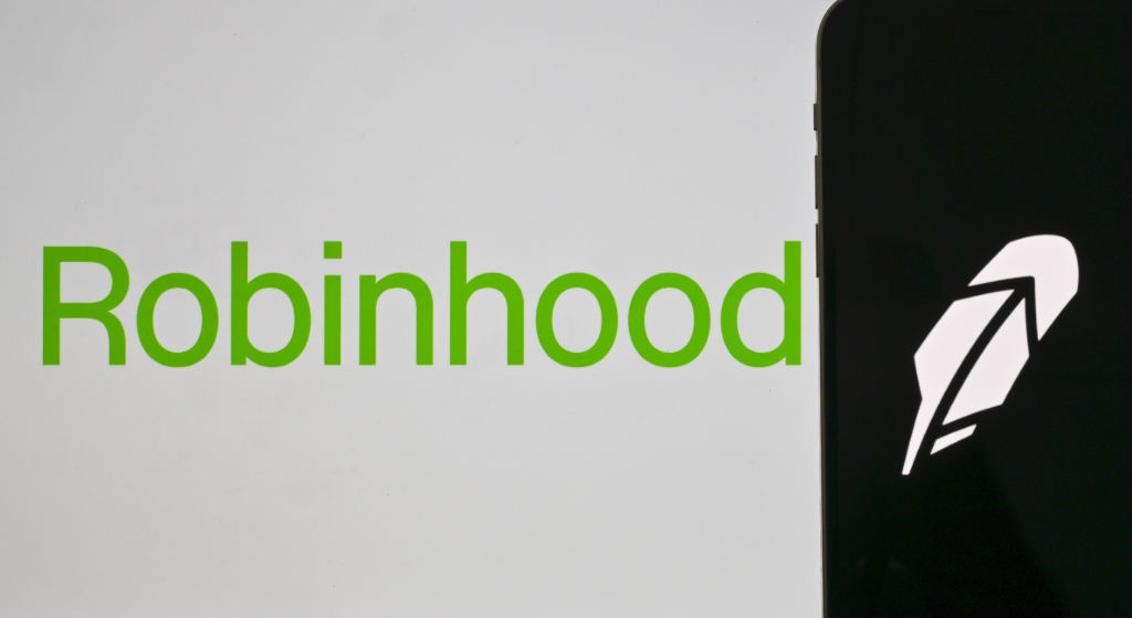 5 Top AI Stocks Investors Own on Robinhood