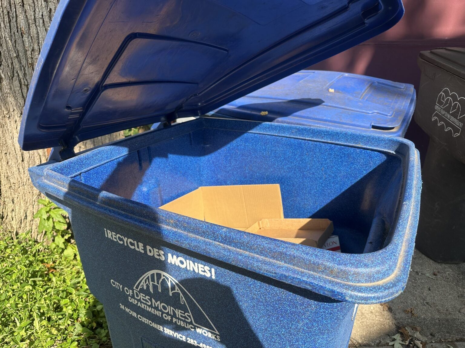 How effective are Iowa recycling programs?