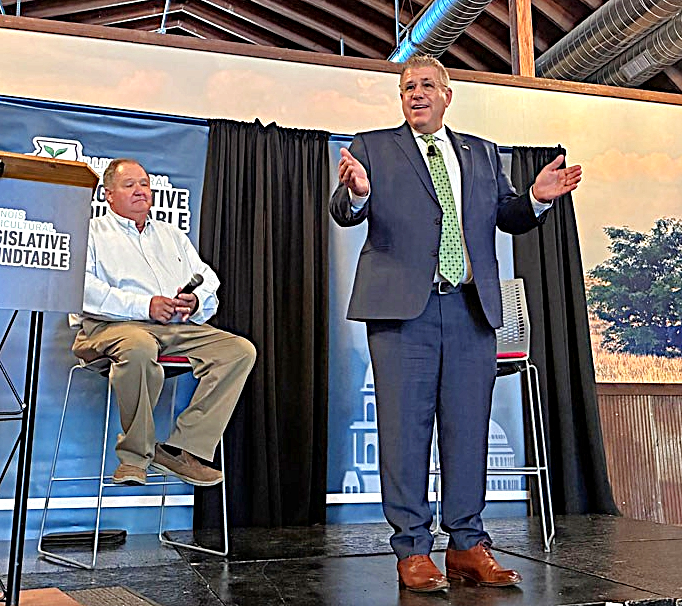 Pritzker, Bailey seek to convince farmers at forum they’re the best candidate for agriculture