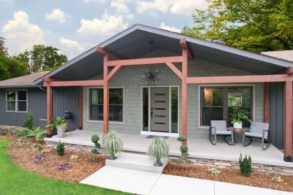 Select The Right Siding to Boost Your Home’s Curb Appeal